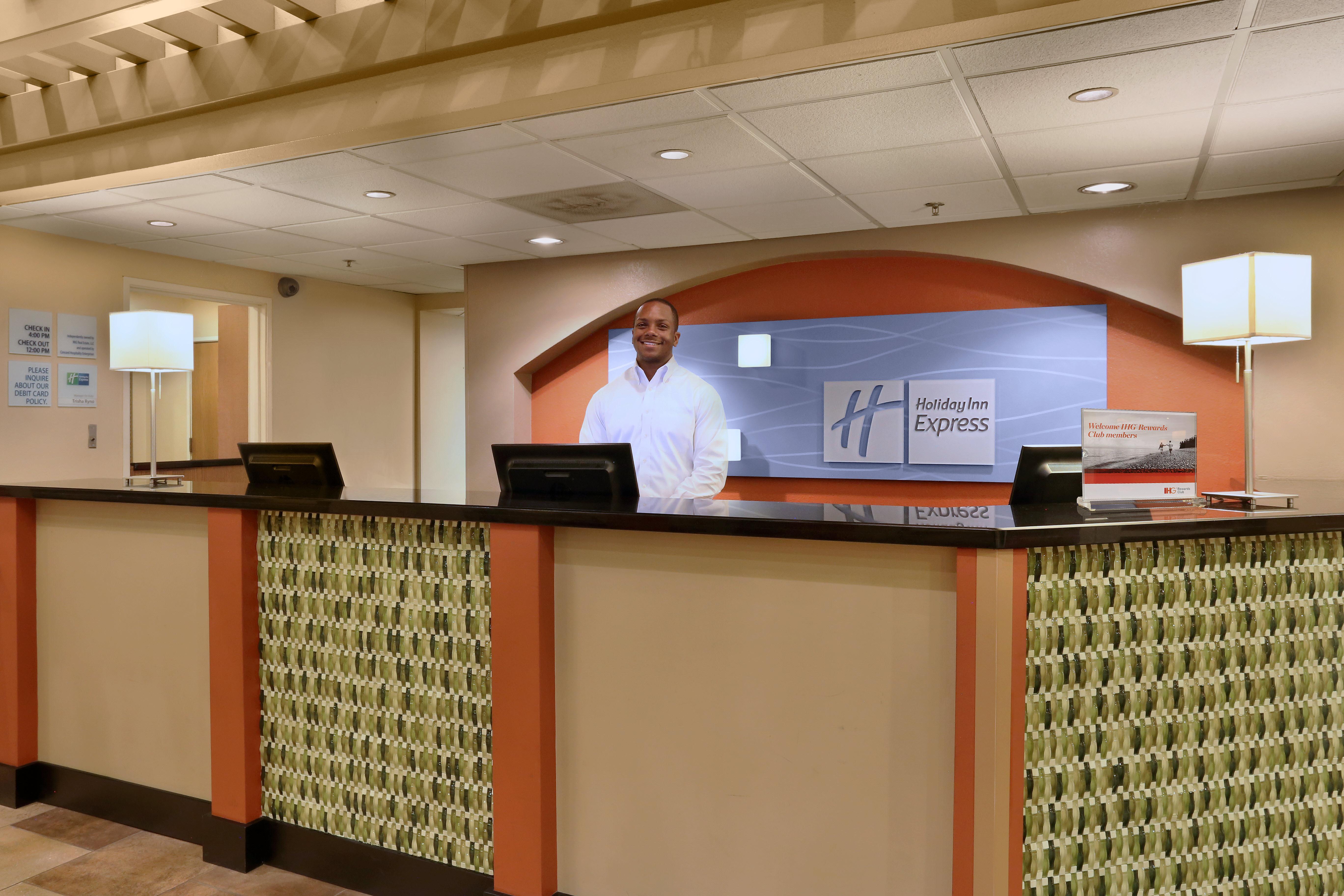 Holiday Inn Express Hotel & Suites Scottsdale - Old Town, An Ihg Hotel Exteriör bild